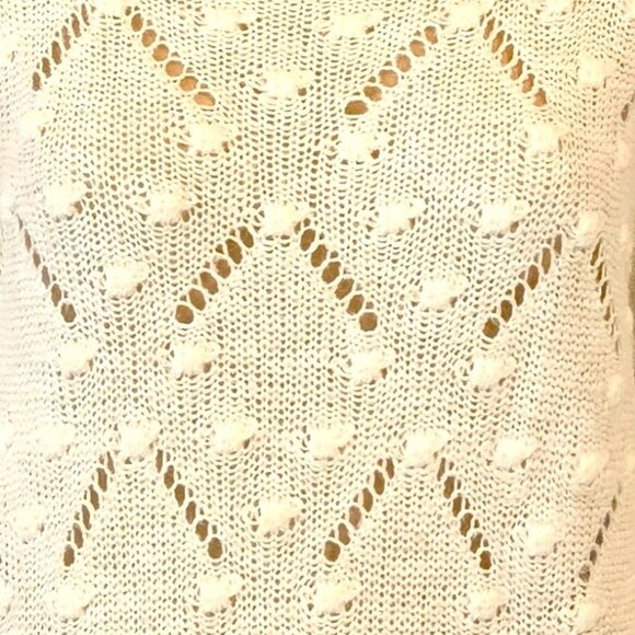 H&M, Ivory coloured open knit cozy sweater - Picture 10 of 11